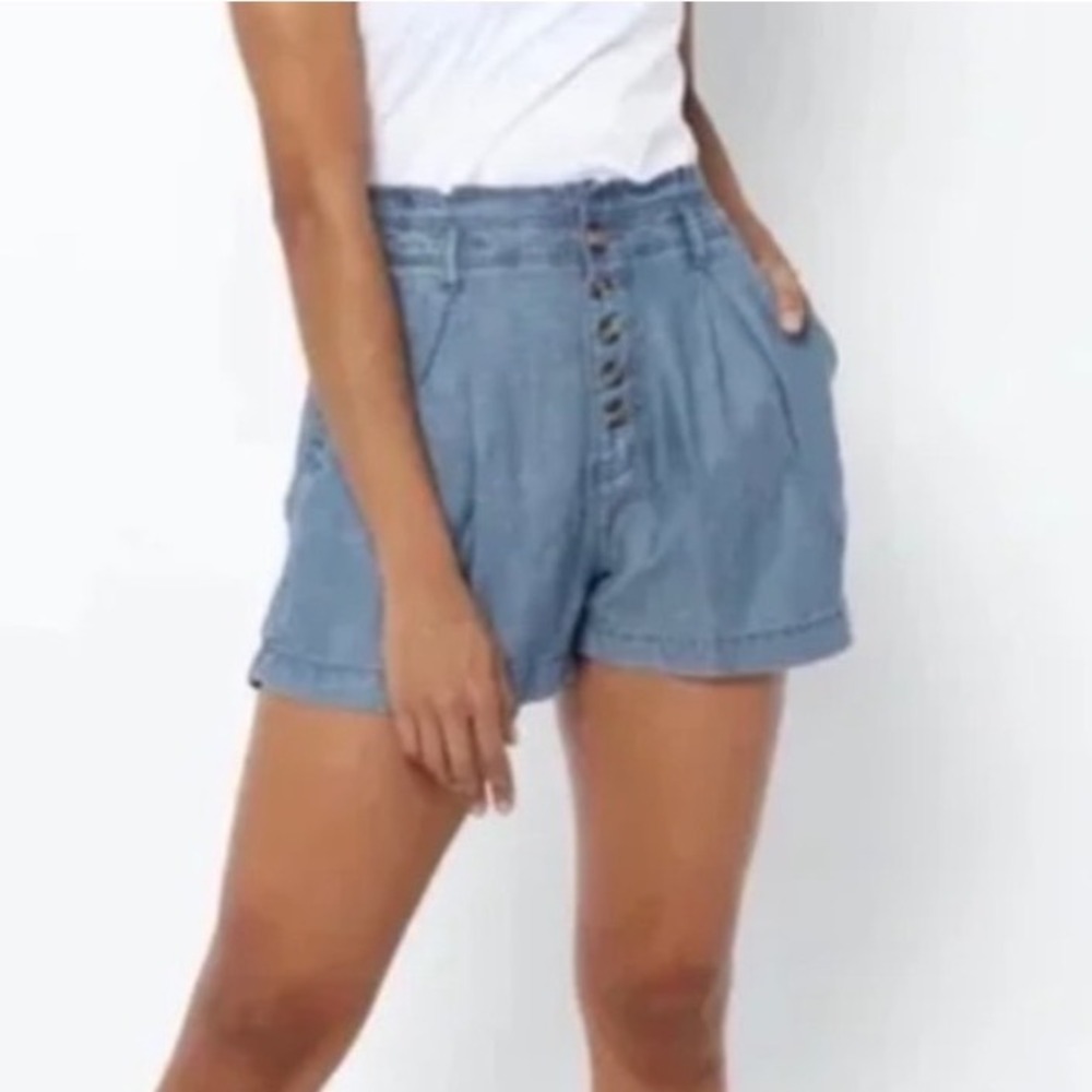 American Eagle Chambray Button Fly Paperbag Shorts Women Size 6